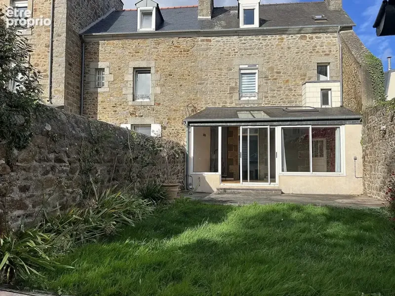 Photo Maison à Saint-Brieuc au prix de 250 800€