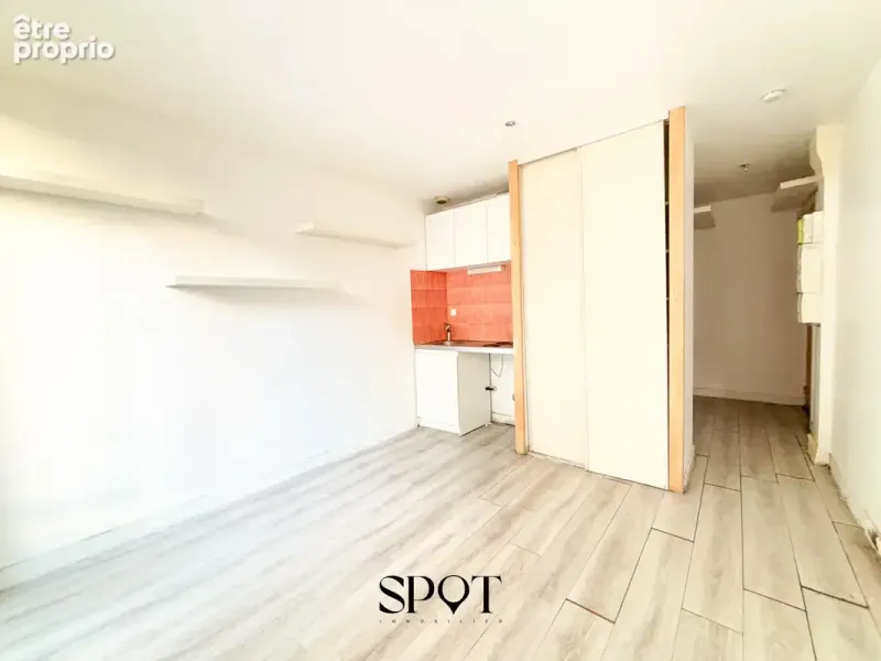 Photo Appartement à Marseille-1e au prix de 97 000€