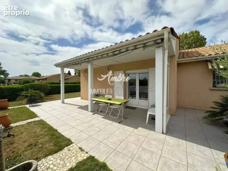 Photo Maison à Saint-Marcel-Les-Valence au prix de 300 000€