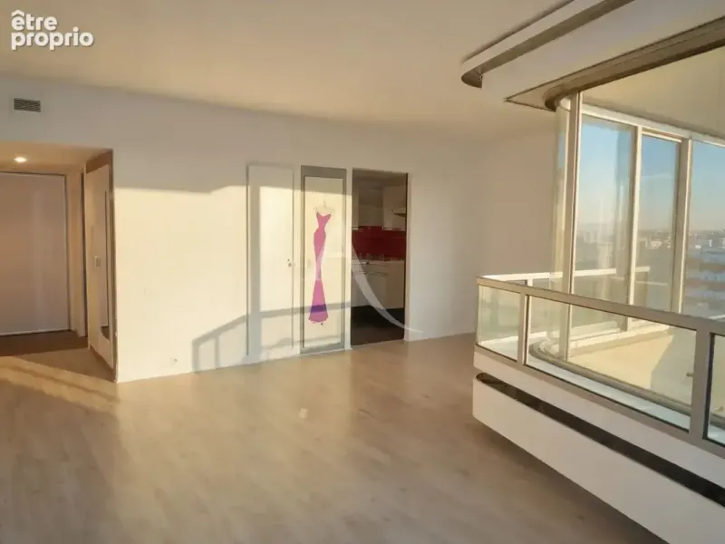Photo Appartement à Paris-15e au prix de 330 000€