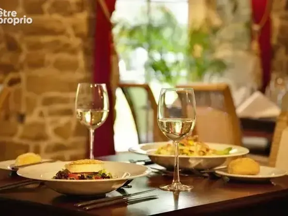 Photo Autres à Paris-17e au prix de 200 000€