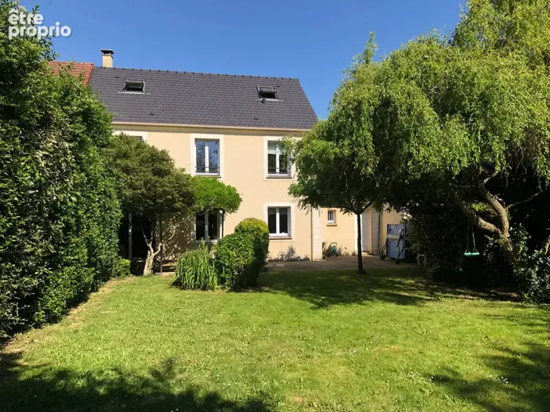 Photo Maison à Toussus-Le-Noble au prix de 695 000€