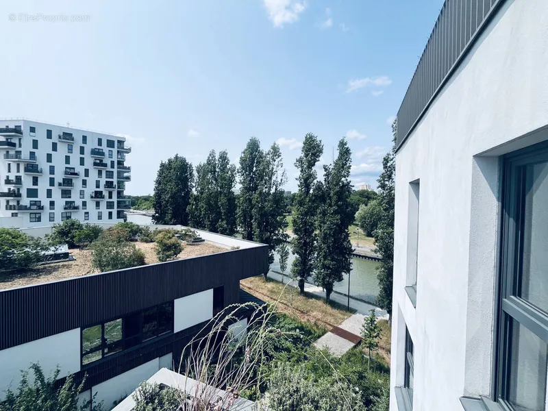 Photo Appartement à Pantin au prix de 340 000€