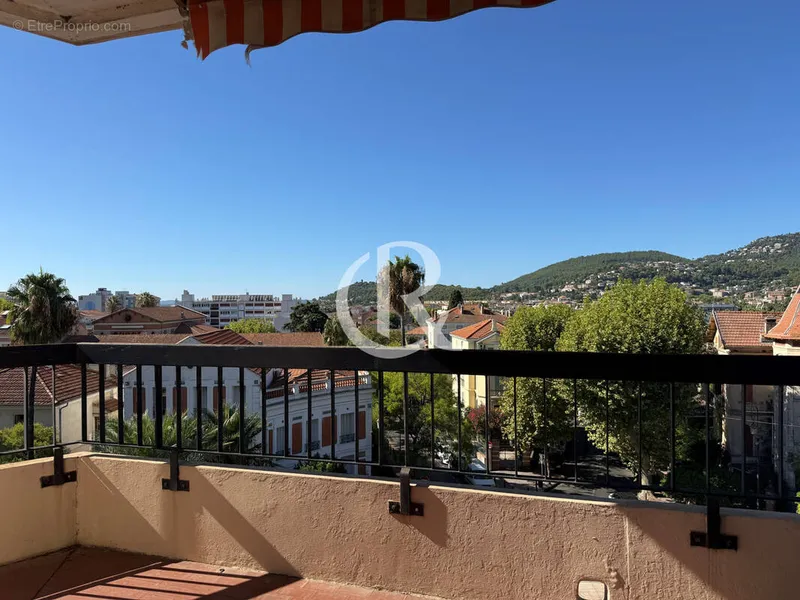 Photo Appartement à Hyeres au prix de 254 400€
