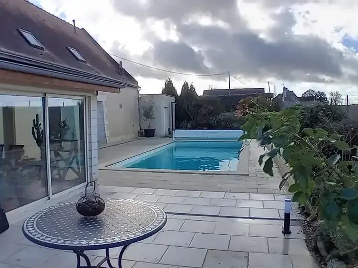 Photo Maison à Saint-Epain au prix de 385 500€