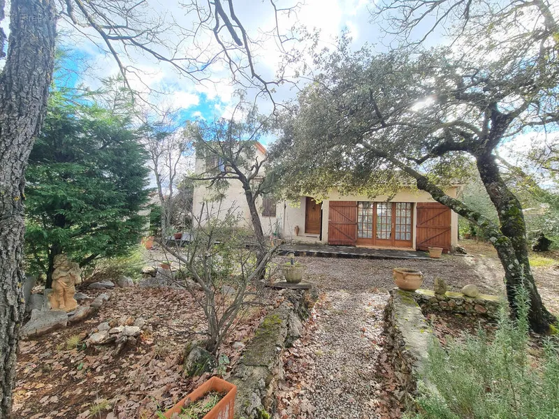 Photo Appartement à Regusse au prix de 325 000€