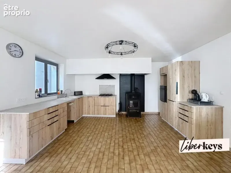 Photo Maison à Saint-Nicolas-De-Bourgueil au prix de 214 500€
