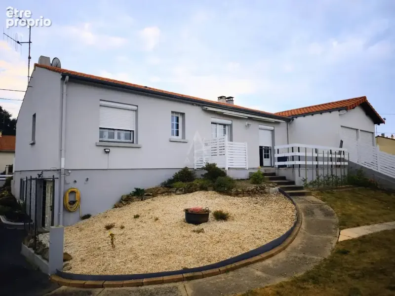 Photo Maison à Cholet au prix de 228 000€