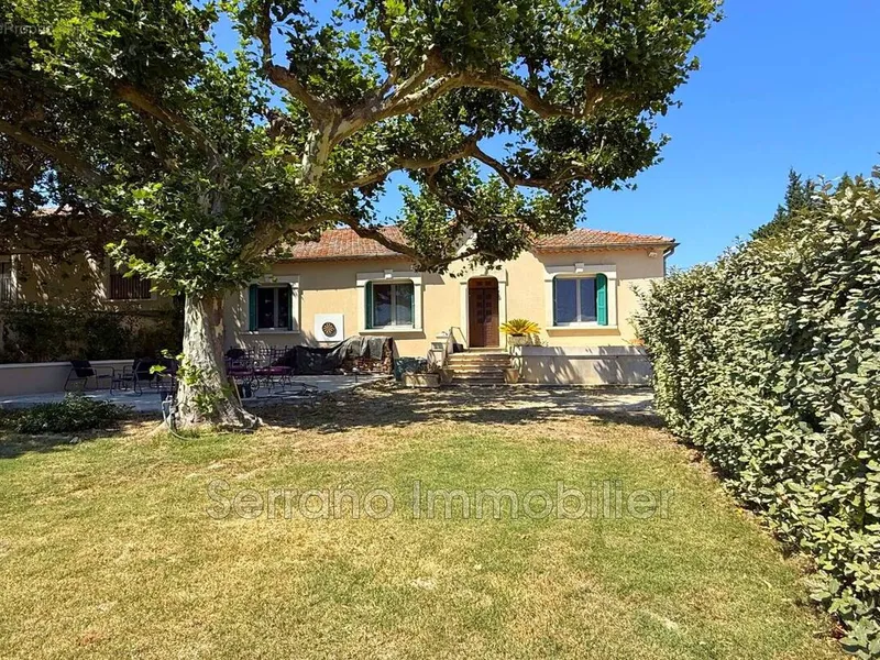 Photo Maison à Rognonas au prix de 399 000€