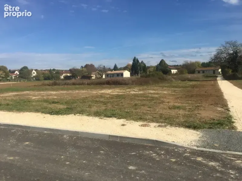 Photo Terrain à Andernos-Les-Bains au prix de 600 000€