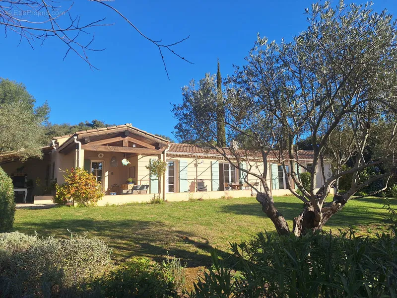 Photo Maison à Cotignac au prix de 895 000€