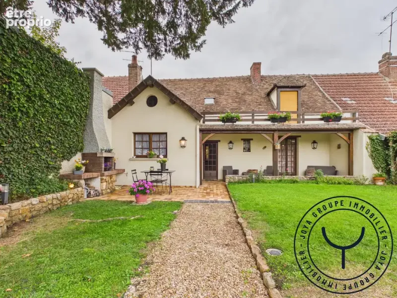 Photo Maison à Saint-Just-Sauvage au prix de 139 000€
