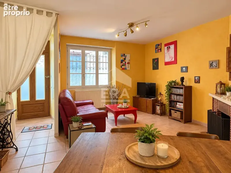 Photo Maison à Nay au prix de 196 560€