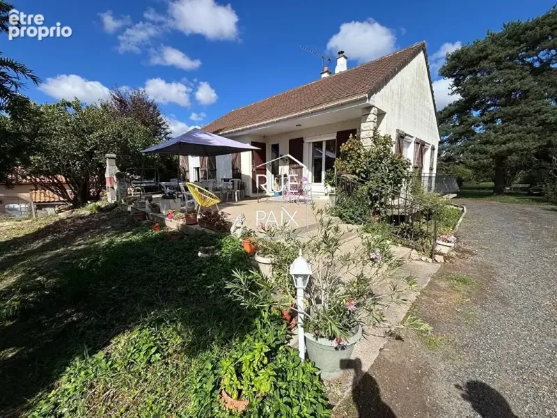 Photo Maison à Les Ormes au prix de 164 800€