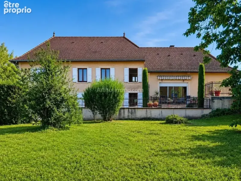 Photo Maison à Romagnieu au prix de 349 000€