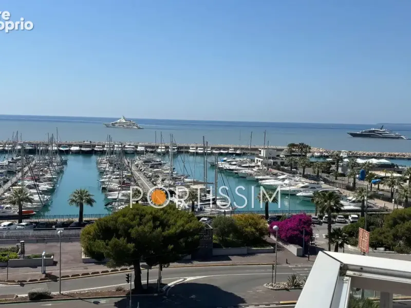 Photo Appartement à Saint-Laurent-Du-Var au prix de 499 000€