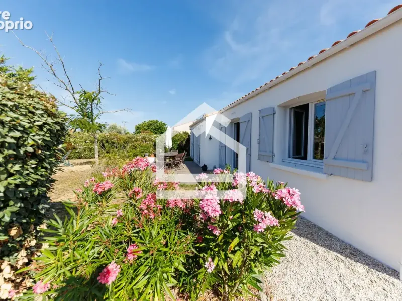 Photo Maison à Prefailles au prix de 447 200€