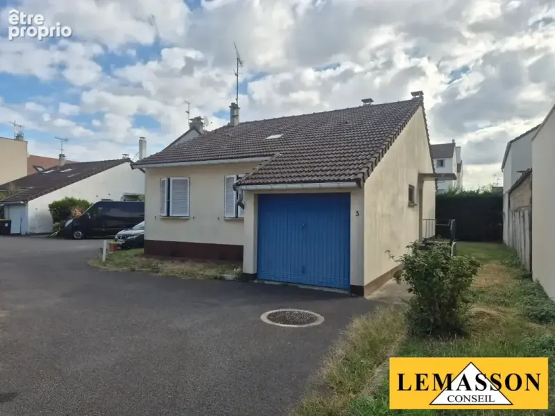 Photo Maison à Bobigny au prix de 263 000€