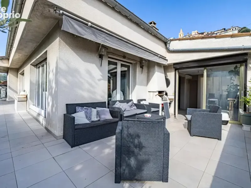 Photo Appartement à Contes au prix de 349 000€