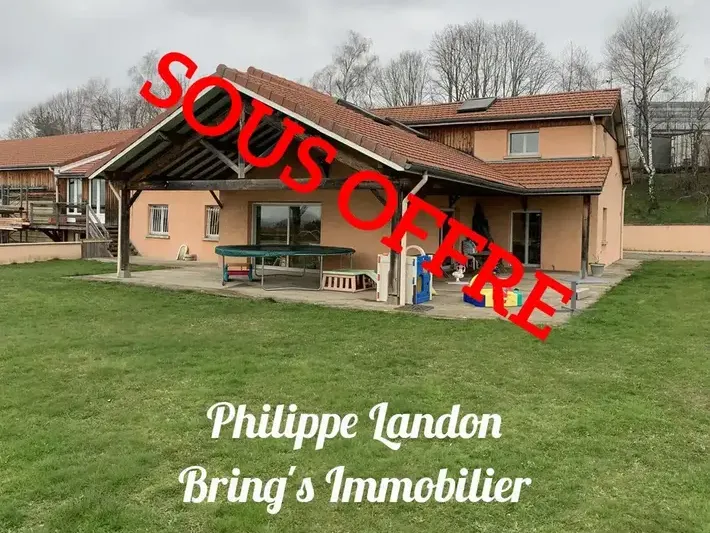 Photo Maison à Saint-Just-Malmont au prix de 395 000€