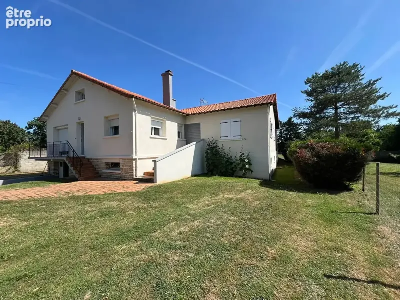 Photo Maison à Payre au prix de 169 000€