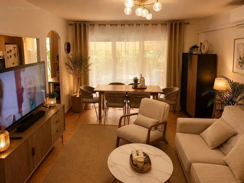 Photo Appartement à Menton au prix de 320 000€