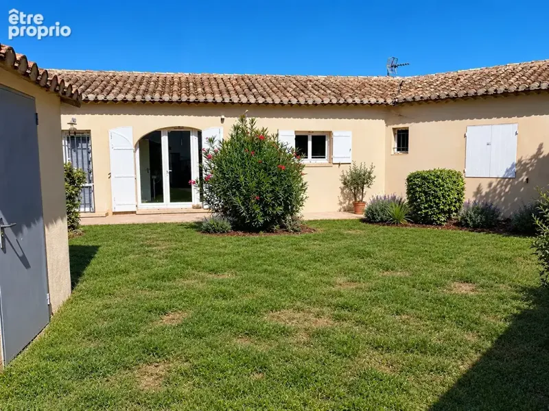 Photo Maison à Saint-Martin-De-Crau au prix de 354 000€