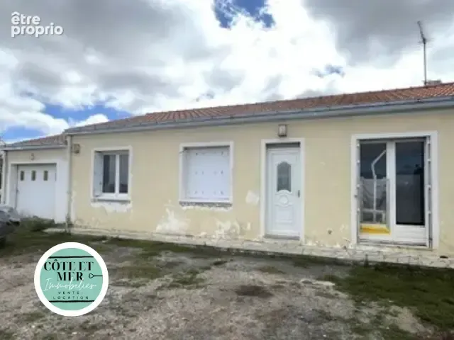 Photo Maison à Le Perrier au prix de 196 500€