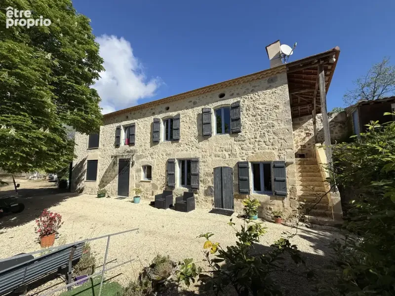Photo Maison à Fources au prix de 322 000€