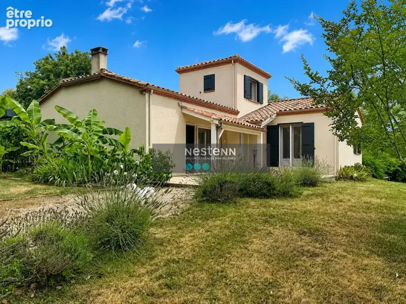 Photo Maison à Pujols au prix de 275 000€