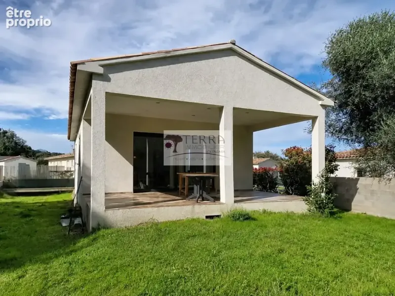 Photo Maison à Serra-Di-Fiumorbo au prix de 265 000€