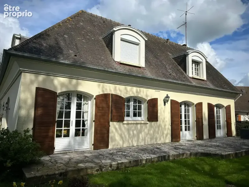 Photo Maison à Oisemont au prix de 378 000€