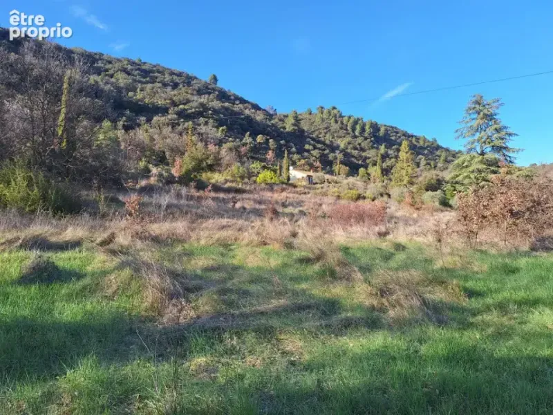 Photo Terrain à Allemagne-En-Provence au prix de 70 000€