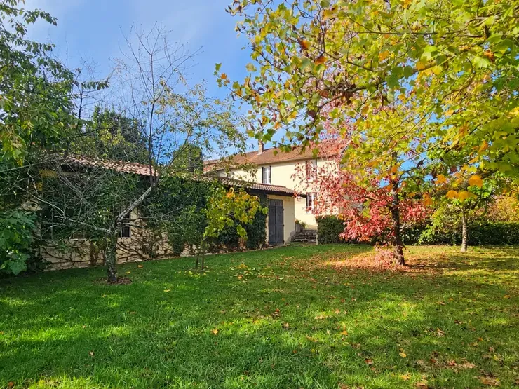 Photo Maison à La Tour-Du-Pin au prix de 254 000€