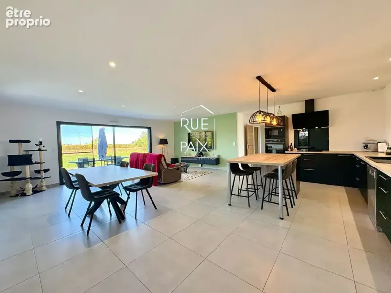Photo Maison à Champigny-Le-Sec au prix de 246 000€