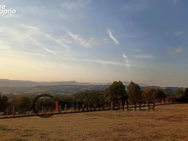 Photo Terrain à Saint-Andre-Le-Gaz au prix de 150 000€