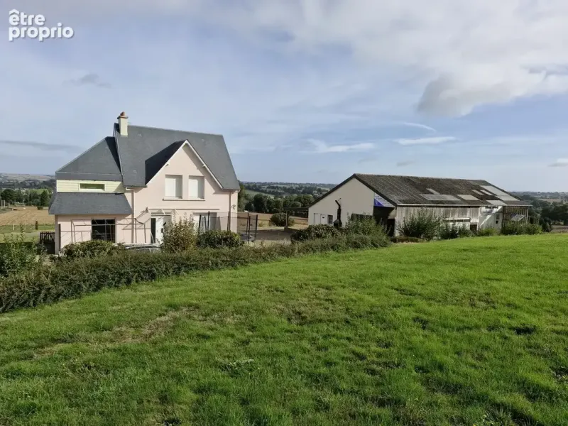 Photo Maison à Vire au prix de 323 000€