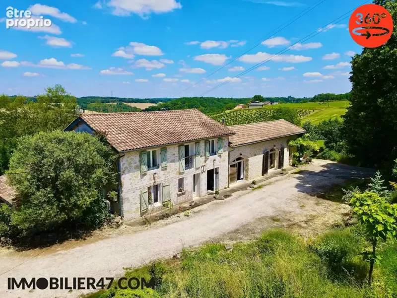 Photo Maison à Laugnac au prix de 399 000€