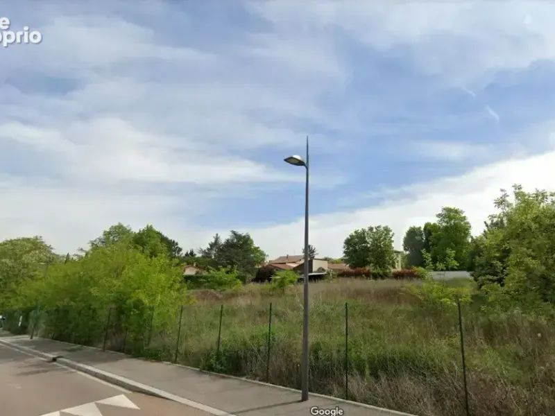 Photo Terrain à Solaize au prix de 199 900€