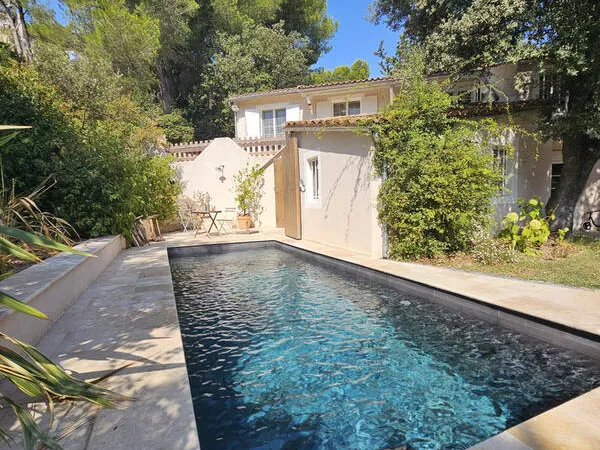 Photo Maison à Paradou au prix de 690 000€