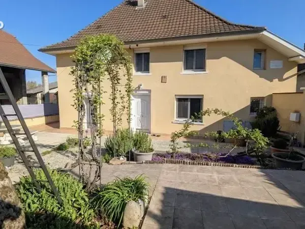 Photo Maison à Les Abrets au prix de 281 000€