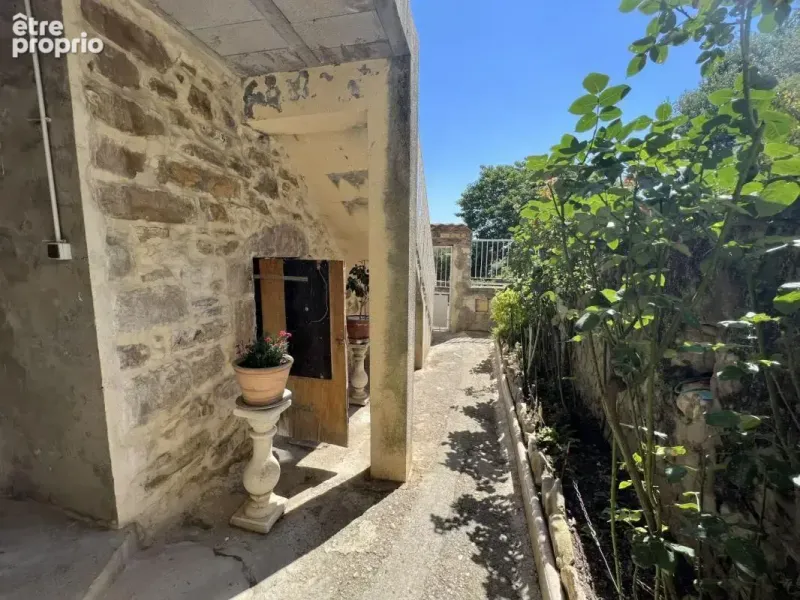 Photo Maison à Barjac au prix de 145 000€