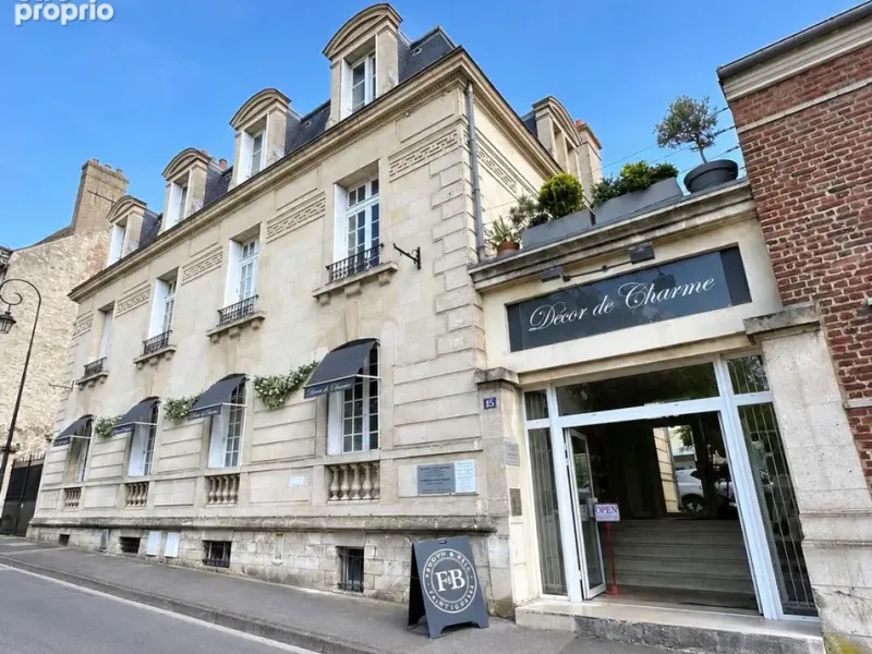 Photo Autres à Compiegne au prix de 420 000€