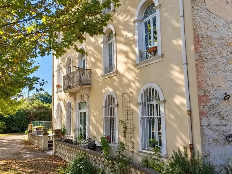Photo Maison à Courthezon au prix de 790 000€