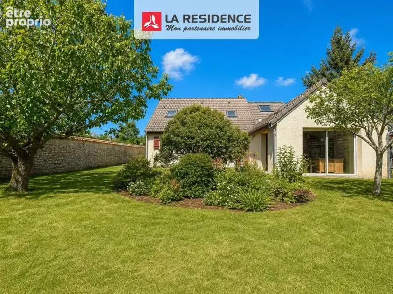 Photo Maison à Moisson au prix de 338 000€