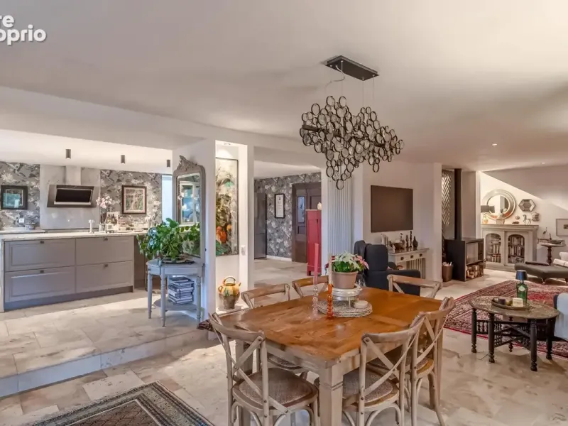 Photo Maison à Lavercantiere au prix de 450 000€
