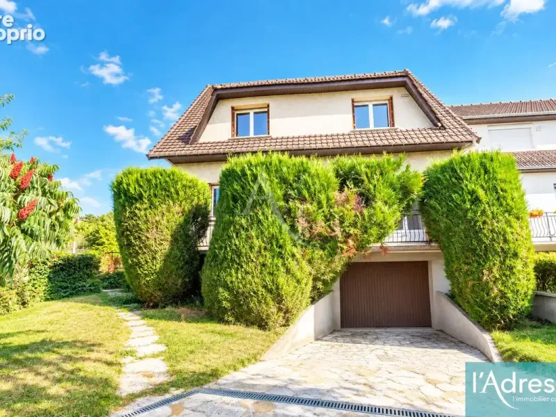 Photo Maison à Orsay au prix de 449 000€