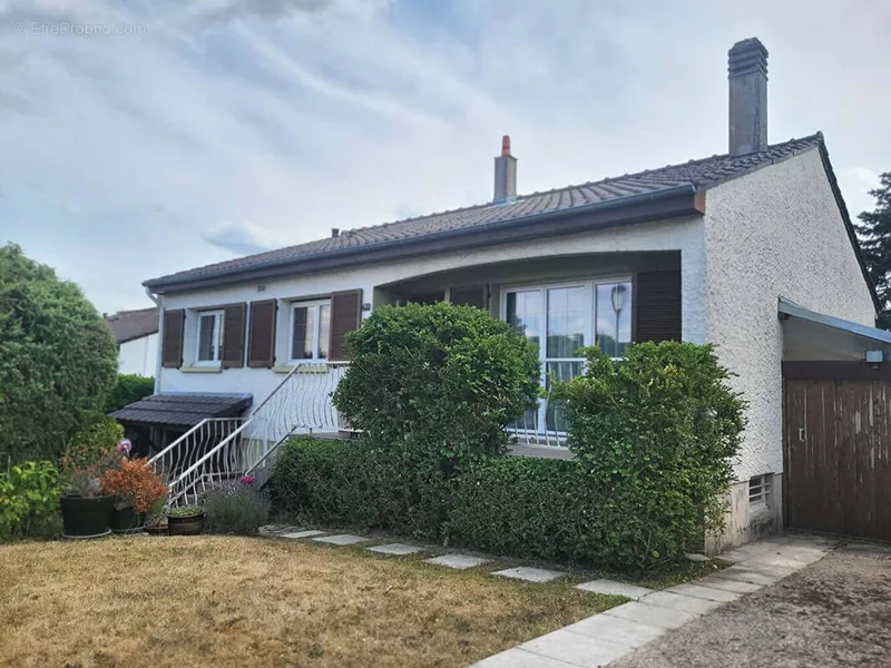 Photo Maison à Ludres au prix de 274 500€