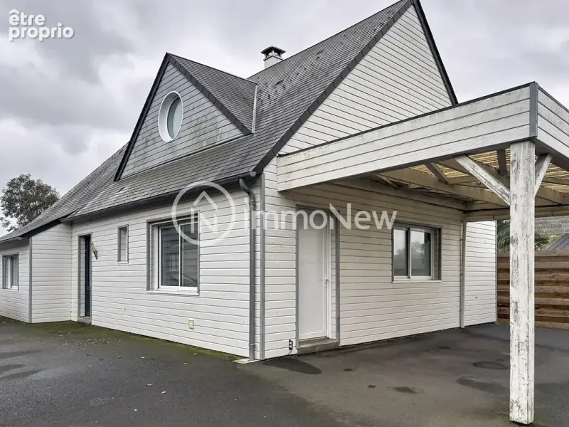 Photo Maison à Saint-Planchers au prix de 262 000€