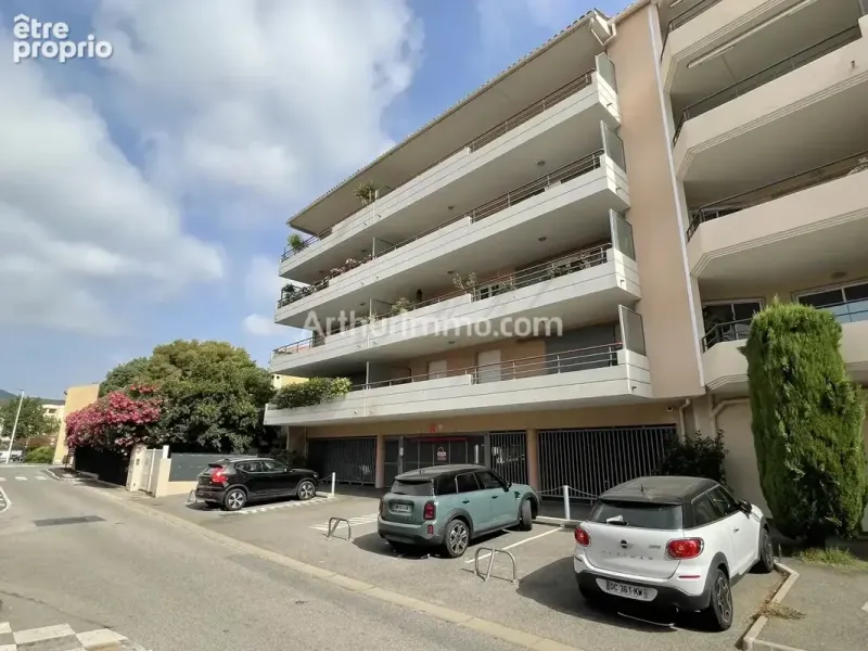 Photo Appartement à Sainte-Maxime au prix de 441 000€